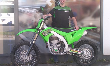 Freestylen mit einer KX 450 !!