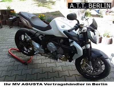 Endlich können Sie die hübsche "Kleine" MV Agusta Brutale 675 bei einer Probefahrt live erleben und genießen! - Bild 9