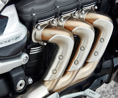 Warum die Rocket 3 die ultimative Motorrad-Legende von Triumph ist: