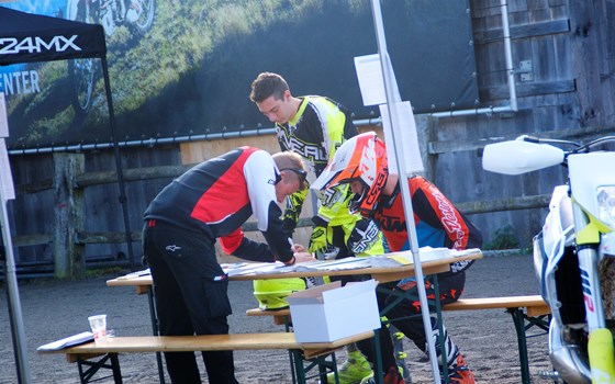 >>> Impressionen - HUSQVARNA TESTTAG 2019 <<< - Bild 27 >>> Impressionen - HUSQVARNA TESTTAG 2019 <<< - Bild 27
