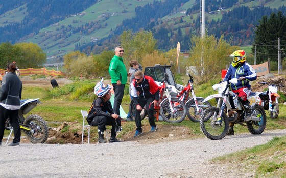>>> Impressionen - HUSQVARNA TESTTAG 2019 <<< - Bild 30 >>> Impressionen - HUSQVARNA TESTTAG 2019 <<< - Bild 30