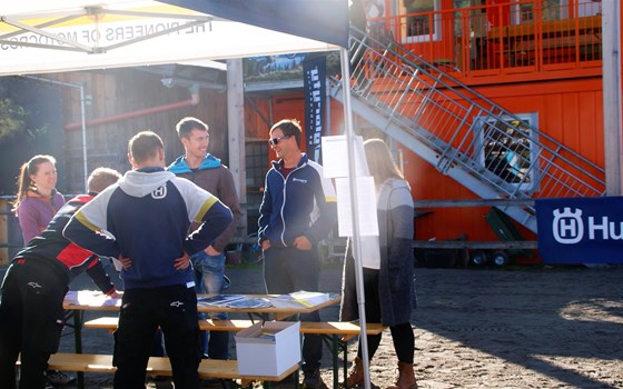 >>> Impressionen - HUSQVARNA TESTTAG 2019 <<< - Bild 8 >>> Impressionen - HUSQVARNA TESTTAG 2019 <<< - Bild 8