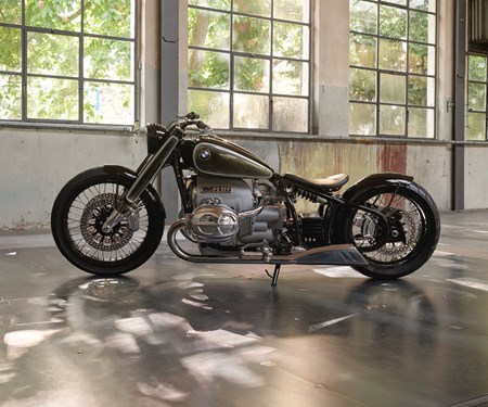 Die Concept R 18 erwacht mit einem Röhren zum Leben.