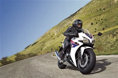 Honda Semmler - Neuheit 2013 CBR500R Bild 2: Honda Semmler - Neuheit 2013 CBR500R