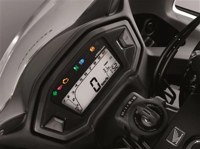 Honda Semmler - Neuheit 2013 CBR500R Bild 9: Honda Semmler - Neuheit 2013 CBR500R