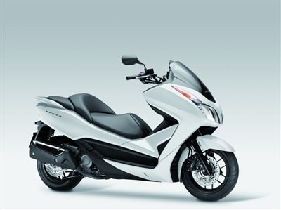 Honda präsentiert neue Modelle - Bild 1 Honda präsentiert neue Modelle - Bild 1