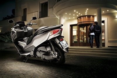 Honda Semmler - Neuheit 2013 Forza300 - Bild 1