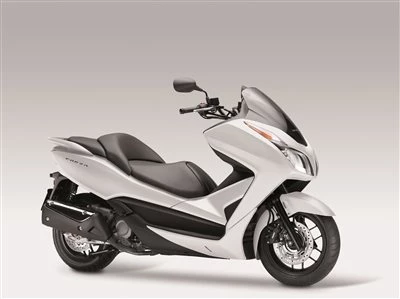 Honda Semmler - Neuheit 2013 Forza300 Bild 10: Honda Semmler - Neuheit 2013 Forza300