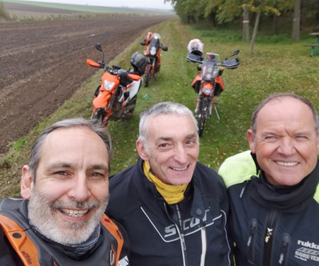 OLD BOY`s  END of SAISON OFF ROAD wandern