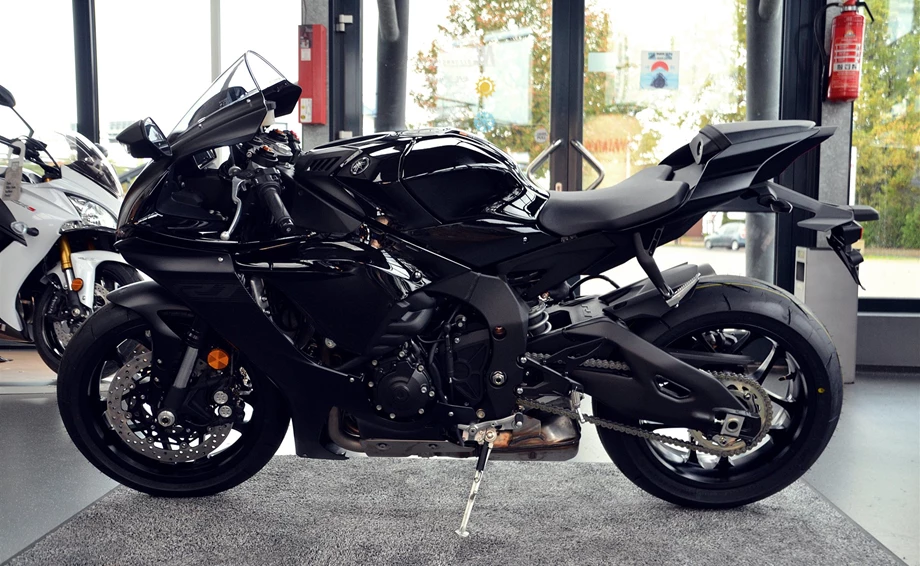 YAMAHA YZF-R1 2020 Bild 5: YAMAHA YZF-R1 2020