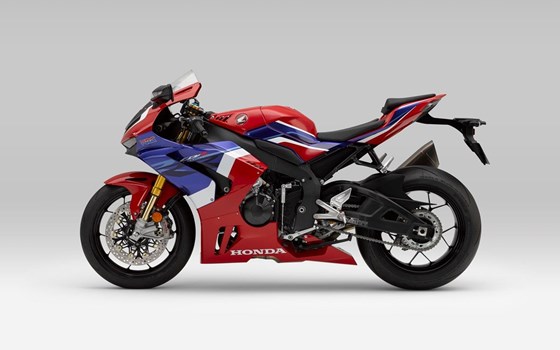 Honda Semmler - Honda CBR1000RR-R Fireblade - Bild 1