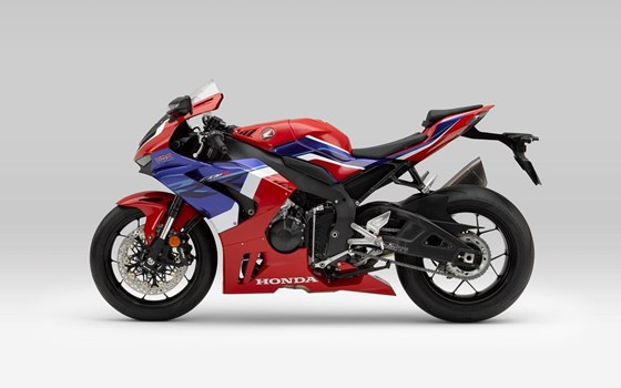 Honda Semmler - Honda CBR1000RR-R Fireblade - Bild 10