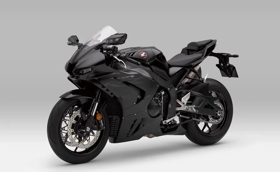 Honda Semmler - Honda CBR1000RR-R Fireblade Bild 6: Honda Semmler - Honda CBR1000RR-R Fireblade