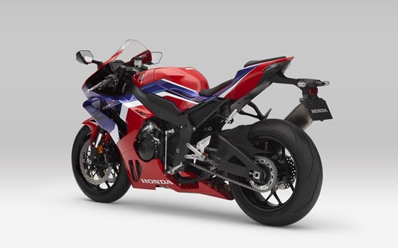Honda Semmler - Honda CBR1000RR-R Fireblade - Bild 8