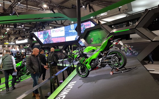 EICMA - 05 - Kawasaki - Bild 9