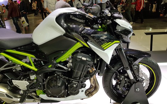 EICMA - 05 - Kawasaki - Bild 6