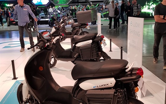 EICMA 06 - Peugeot - Bild 12