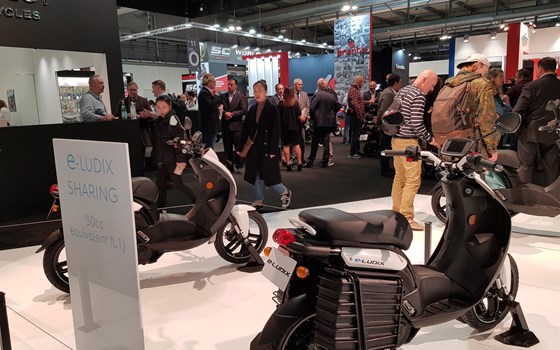 EICMA 06 - Peugeot - Bild 9