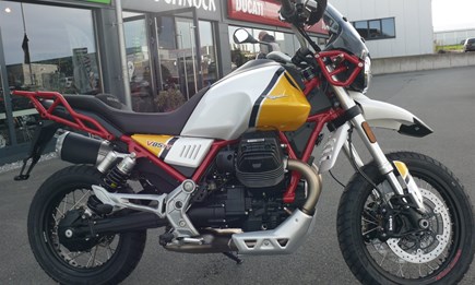 Moto Guzzi V85TT --------NEU------------