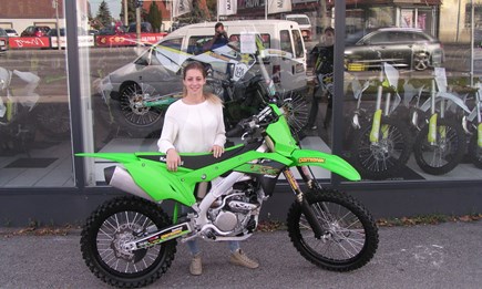 Melanie und Nadine mit neuen Bike ausgestattet!