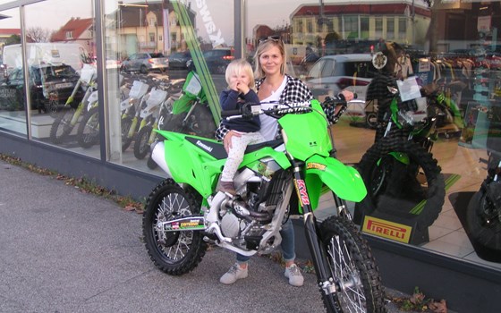 Melanie und Nadine mit neuen Bike ausgestattet! - Bild 2