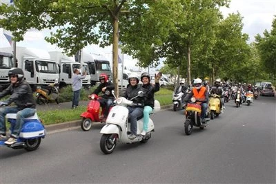 1. Kiliani Rollerausfahrt im Sommer 2012 Bild 4: 1. Kiliani Rollerausfahrt im Sommer 2012