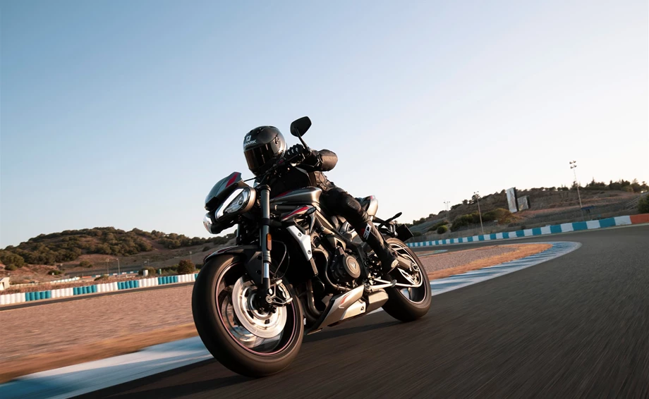 Street Triple RS Bild 2: Street Triple RS