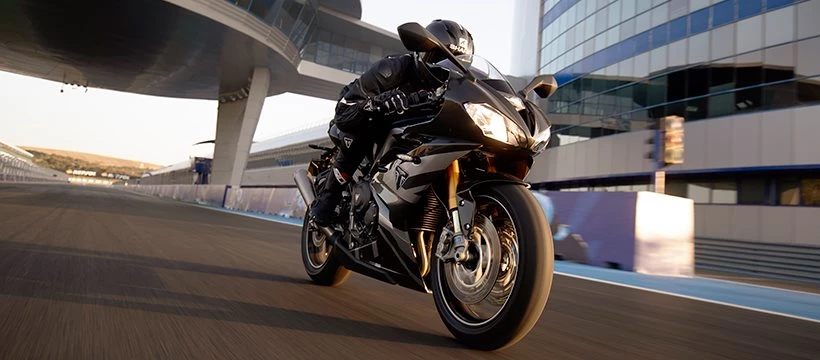 Daytona 765 Limited Edition Bild 2: Daytona 765 Limited Edition