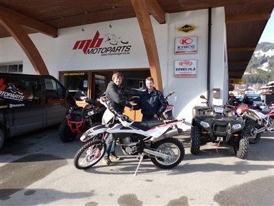 Übergabe der neuen TE310R! Übergabe der neuen TE310R!