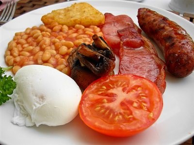 BRITISH BIKES & BREAKFAST am 06. und 13.04.2013