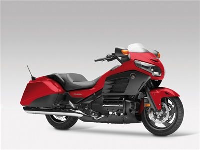 Honda Semmler - Gold WIng F6B eingetroffen