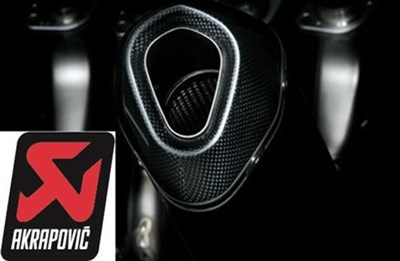 Akrapovic Stützpunkt mit POWER UP Paket