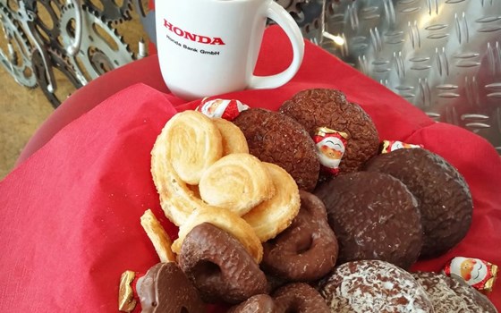 Kommt vorbei auf einen leckeren Glühwein!  - Bild 1