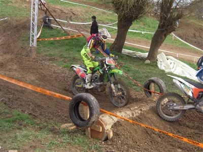 Pressebericht zur ACC Serie 2013 Bild 1: Pressebericht zur ACC Serie 2013