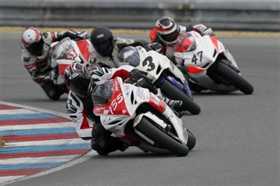 7./8. Lauf SUZUKI GSX-R Challenge 2013  - Bild 3 7./8. Lauf SUZUKI GSX-R Challenge 2013  - Bild 3