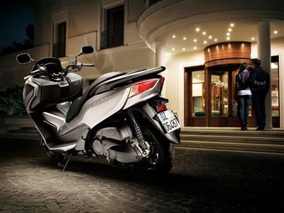 Honda Semmler - Forza 300 ist da Bild 1: Honda Semmler - Forza 300 ist da