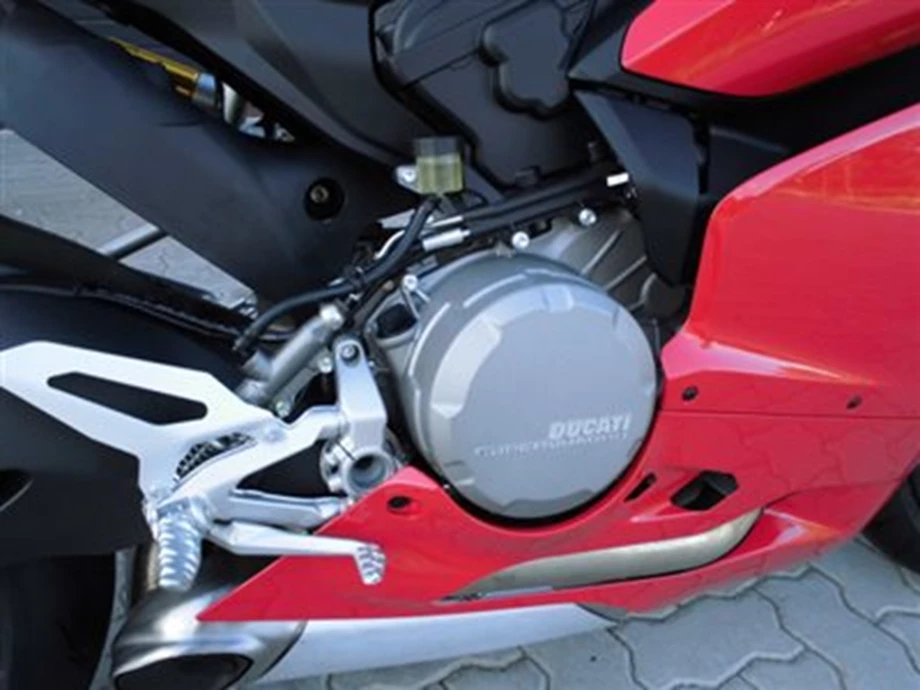 JETZT bei uns: NEW DUCATI PANIGALE 899 Bild 3: JETZT bei uns: NEW DUCATI PANIGALE 899