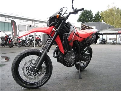 Honda Semmler - CRF 250 M eingetroffen ! Bild 2: Honda Semmler - CRF 250 M eingetroffen !