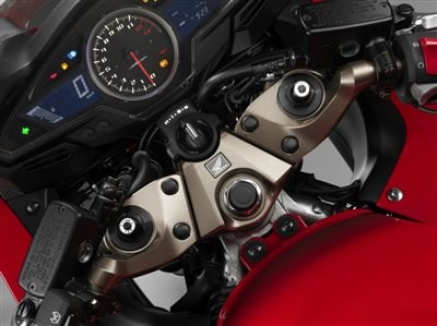 Honda Semmler - VFR 800 F  - Bild 6