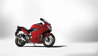 Honda Semmler - VFR 800 F  Bild 8: Honda Semmler - VFR 800 F