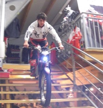 BETRIEBSURLAUB bei DUCATI SALZBURG-RACEPARTS - Bild 3 BETRIEBSURLAUB bei DUCATI SALZBURG-RACEPARTS - Bild 3