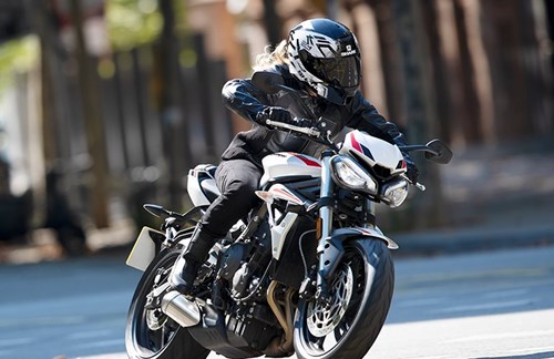 Die neue TRIUMPH STREET TRIPLE S