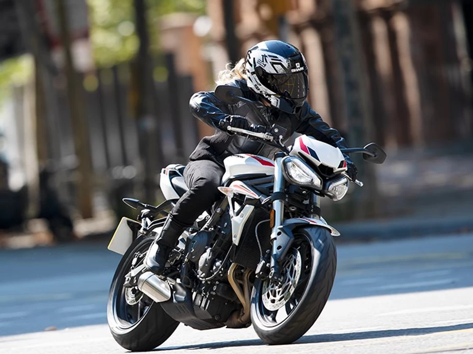 Die neue TRIUMPH STREET TRIPLE S Bild 1: Die neue TRIUMPH STREET TRIPLE S