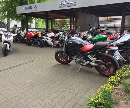 Die Saison steht  vor der Tür. ATT Werkstattservice  für Ducati-Benelli-Fantic- MV Agusta & Mash Motorräder! 
