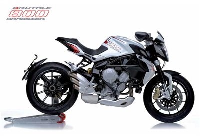 Mit der neuen MV Agusta Dragster 800 kommt eine MV die pures Adrenalin und Gänsehaut verspricht! - Bild 8
