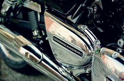 TRIUMPH THUNDERBIRD COMMANDER