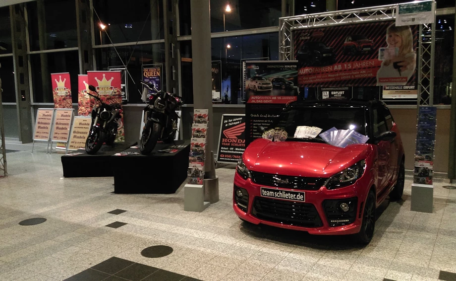 AUTOMOBIL MESSE ERFURT das HONDA TEAM SCHLIETER zeigt  den Ligier und Microcar mit Führerschein ab 15 Jahren Bild 3: AUTOMOBIL MESSE ERFURT das HONDA TEAM SCHLIETER zeigt  den Ligier und Microcar mit Führerschein ab 15 Jahren
