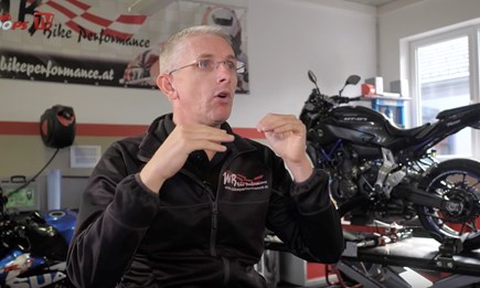 Neues 1000PS.at Video: Richtige Blicktechnik am 