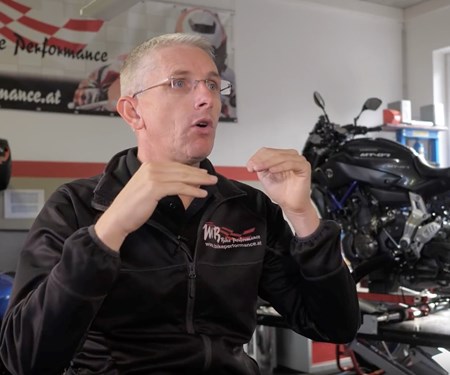 Neues 1000PS.at Video: Richtige Blicktechnik am  Neues 1000PS.at Video: Richtige Blicktechnik am