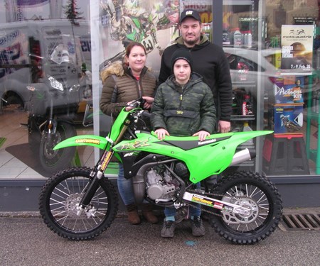 KX 85 übergeben! KX 85 übergeben!